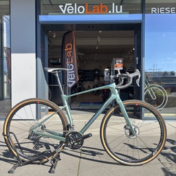 GIANT REVOLT ADVANCED PRO CUSTOM GRX Di2 11v FULCRUM RACING 3 DB